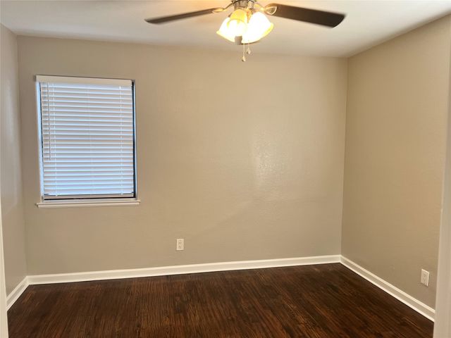 119 Nichols Street, Irving, TX 75060