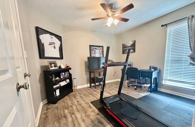 6 Tanzanite Drive, Greenbrier, AR 72058