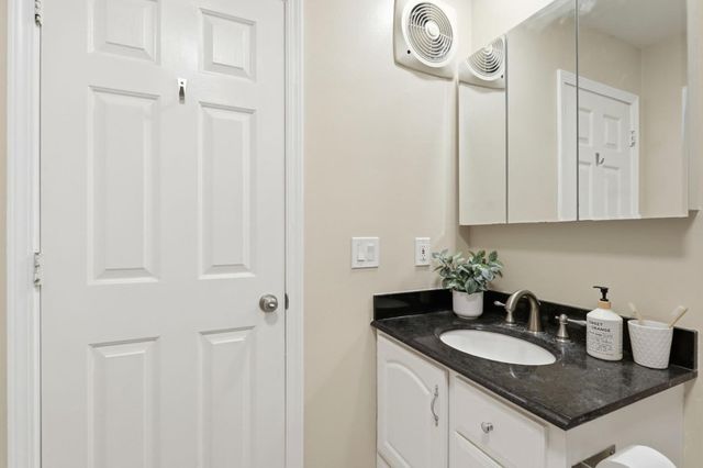 7150 Rainbow Drive 3, San Jose, CA 95129