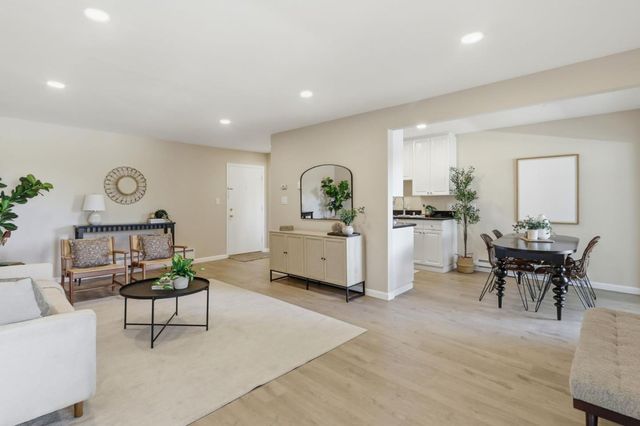 7150 Rainbow Drive 3, San Jose, CA 95129