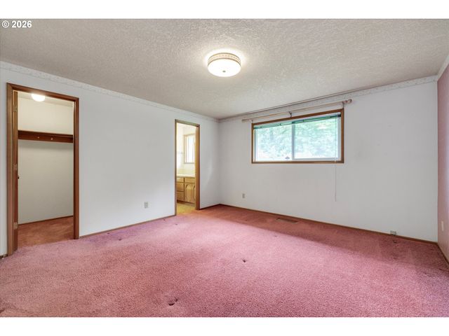 13098 DONALD Rd, Aurora, OR 97002