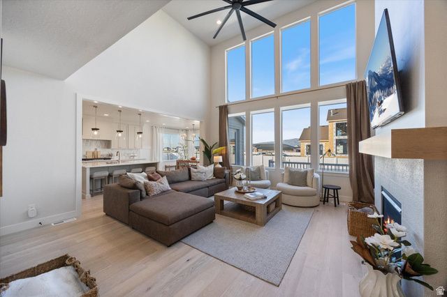 344 S TAHOE ST, Vineyard, UT 84059