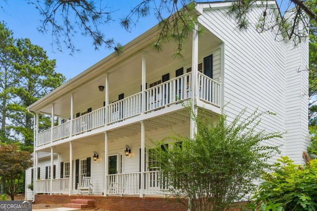 1623 Brentwood Crossing SE, Conyers, GA 30013