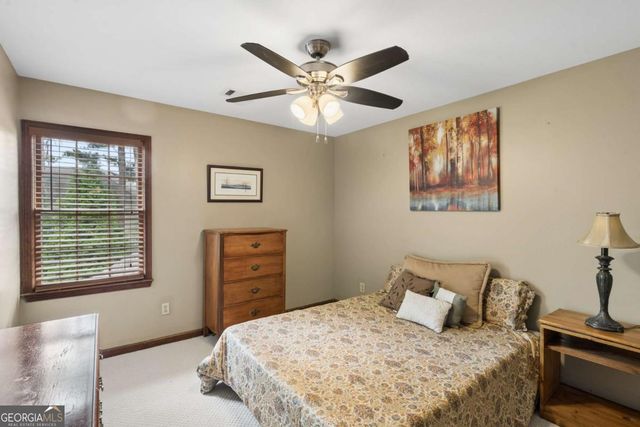1623 Brentwood Crossing SE, Conyers, GA 30013