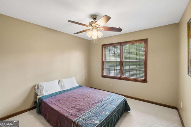 1623 Brentwood Crossing SE, Conyers, GA 30013