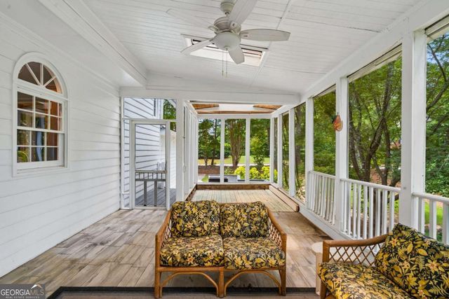 1623 Brentwood Crossing SE, Conyers, GA 30013