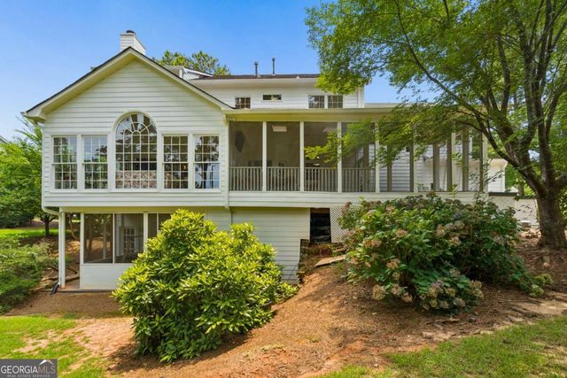 1623 Brentwood Crossing SE, Conyers, GA 30013