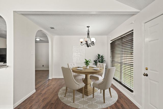 619 Shenandoah Drive, Richmond, TX 77469