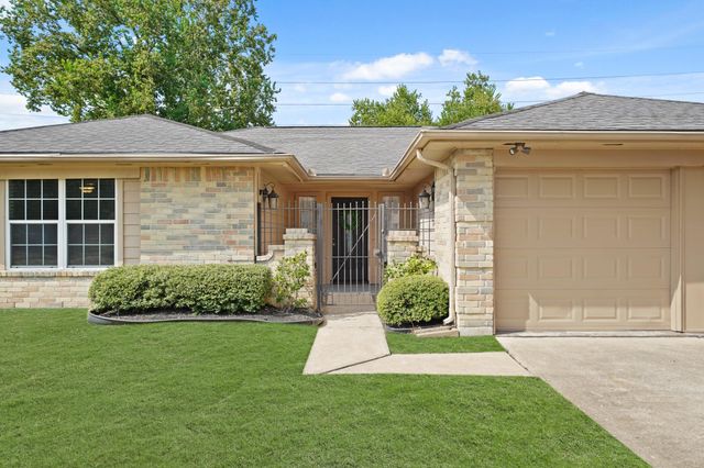 619 Shenandoah Drive, Richmond, TX 77469