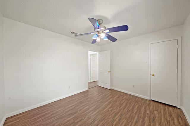 619 Shenandoah Drive, Richmond, TX 77469