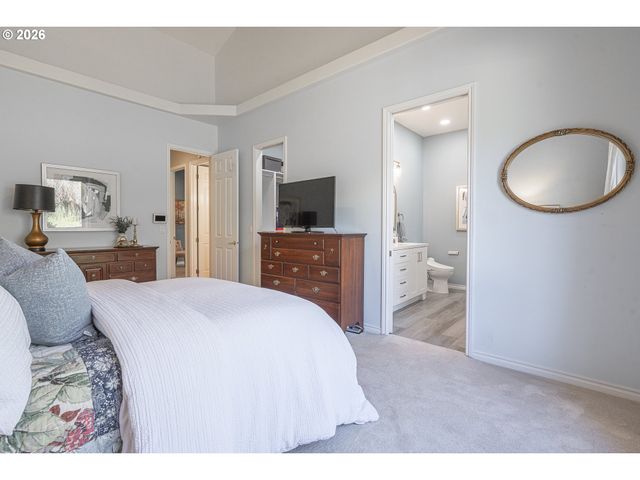 819 HAZELTINE Ave Se, Salem, OR 97306