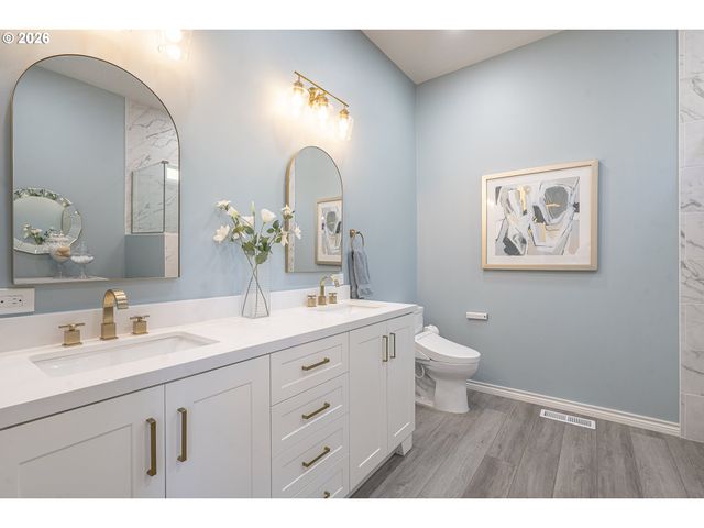 819 HAZELTINE Ave Se, Salem, OR 97306