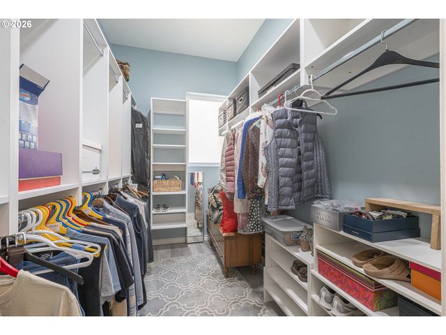 819 HAZELTINE Ave Se, Salem, OR 97306