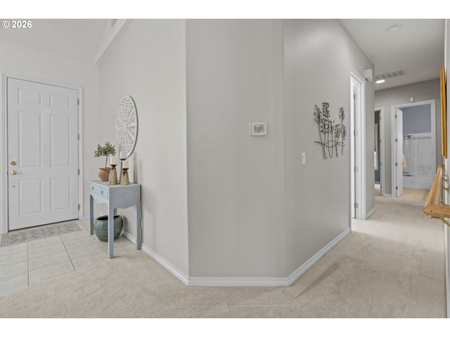 819 HAZELTINE Ave Se, Salem, OR 97306