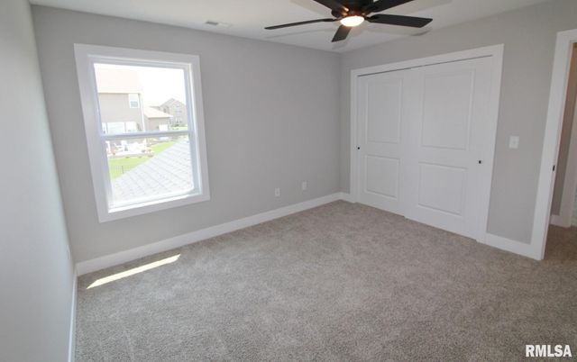 106 SAMUEL Court, Washington, IL 61571