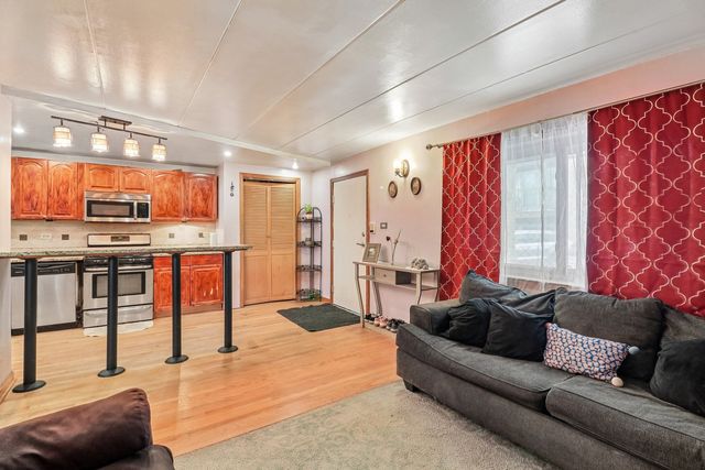 10033 Irving Park Road 1B, Schiller Park, IL 60176