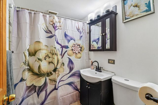 10033 Irving Park Road 1B, Schiller Park, IL 60176