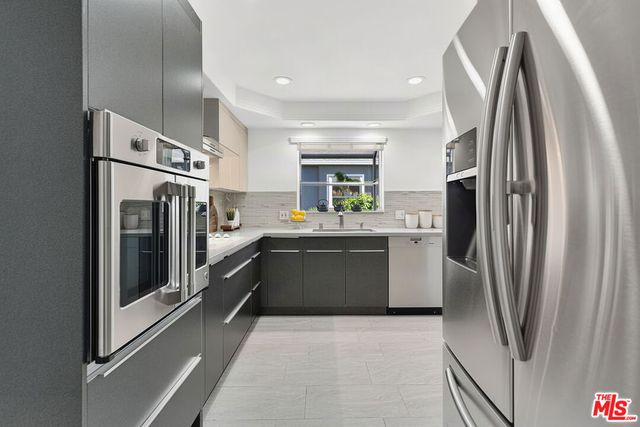 14542 Otsego Street, Sherman Oaks, CA 91403
