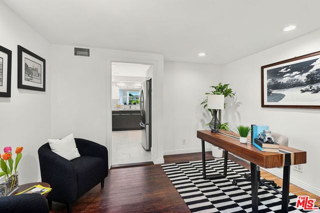 14542 Otsego Street, Sherman Oaks, CA 91403
