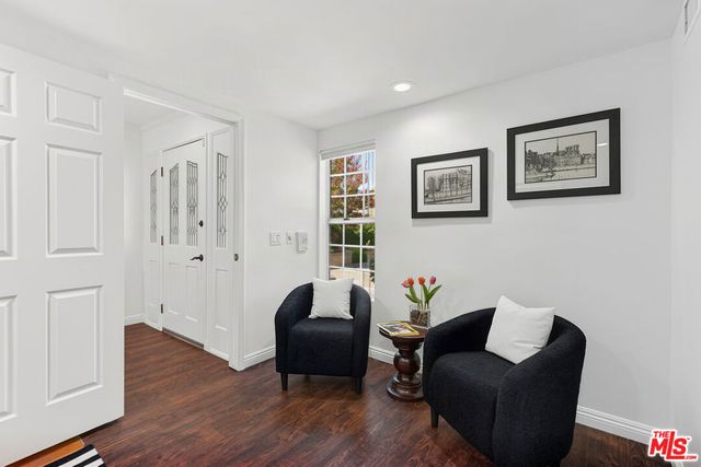 14542 Otsego Street, Sherman Oaks, CA 91403
