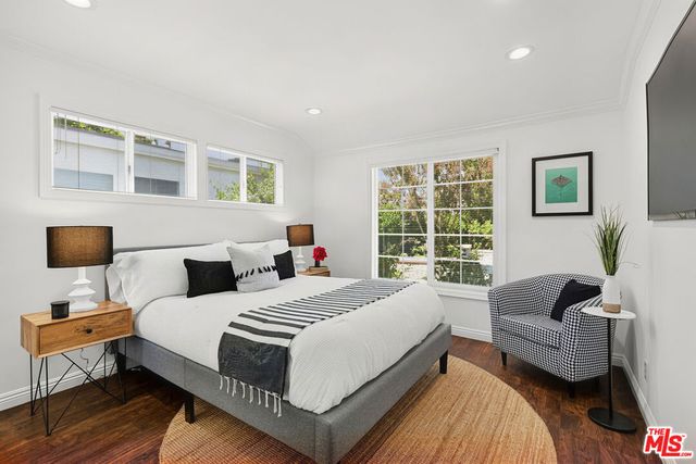 14542 Otsego Street, Sherman Oaks, CA 91403