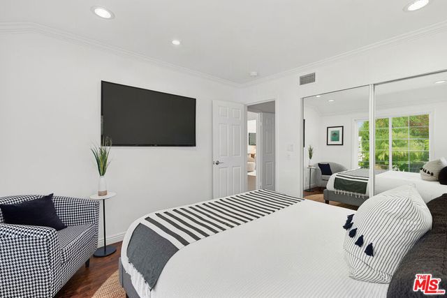 14542 Otsego Street, Sherman Oaks, CA 91403