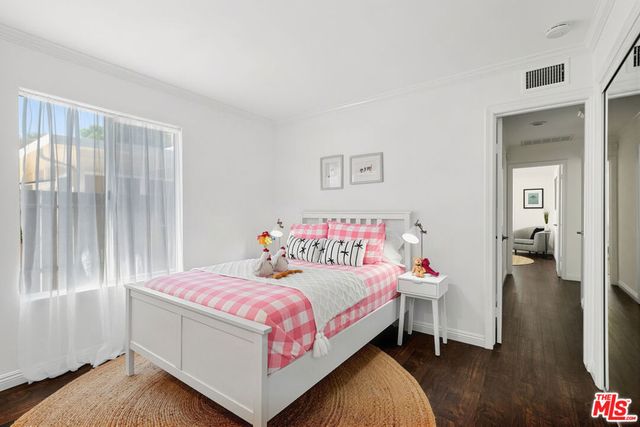 14542 Otsego Street, Sherman Oaks, CA 91403