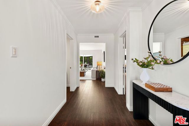 14542 Otsego Street, Sherman Oaks, CA 91403