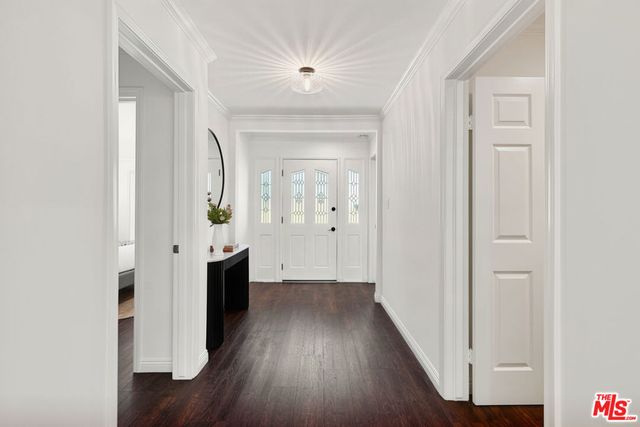 14542 Otsego Street, Sherman Oaks, CA 91403