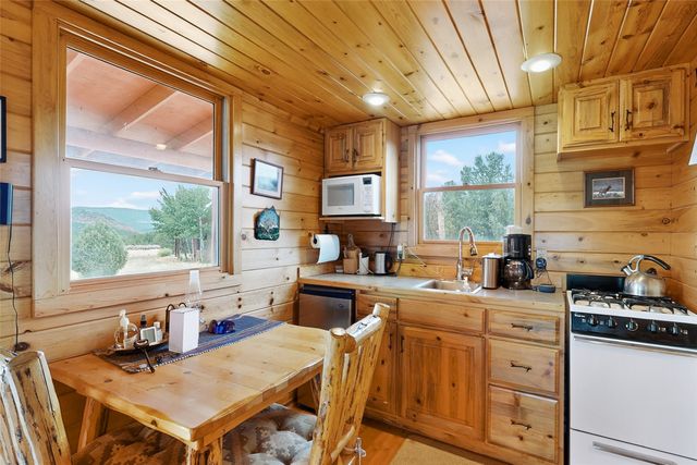 2885 State Highway 96, Coyote, NM 87012