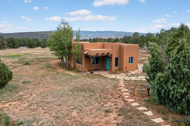 2885 State Highway 96, Coyote, NM 87012