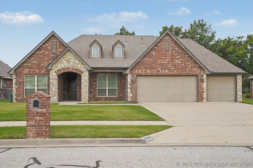 7818 N 144th Avenue E, Owasso, OK 74055