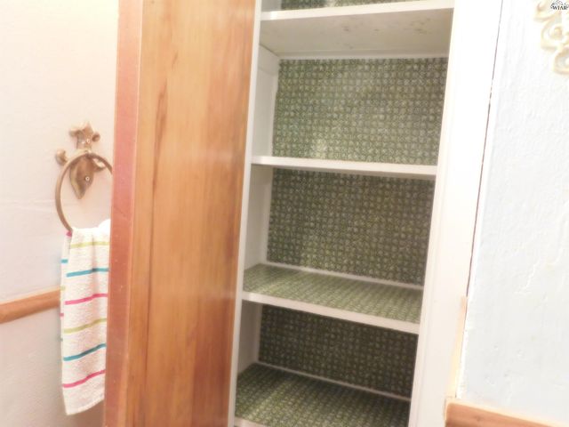 606 MIMOSA STREET, Burkburnett, TX 76354