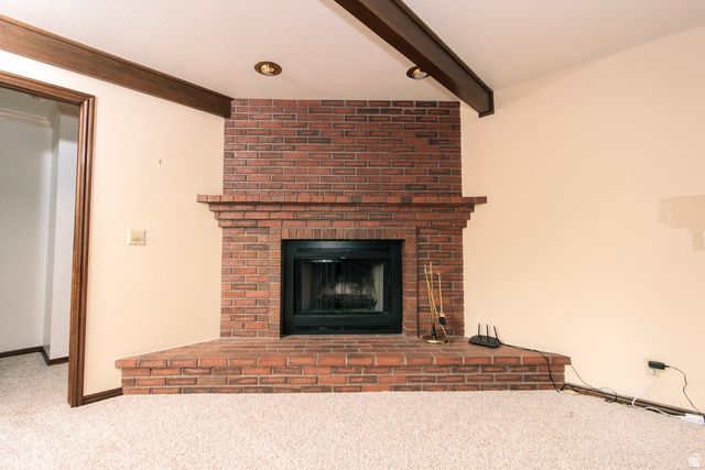 1063 E 5700 S, South Ogden, UT 84405