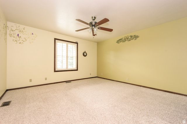 1063 E 5700 S, South Ogden, UT 84405
