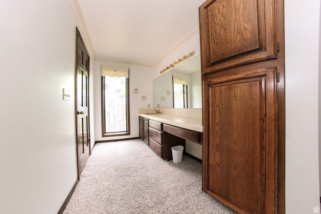 1063 E 5700 S, South Ogden, UT 84405
