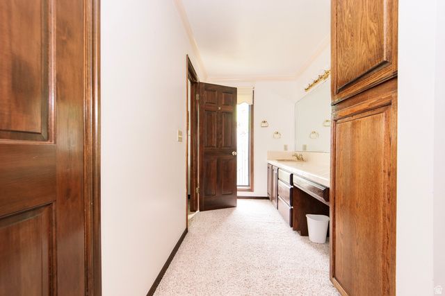 1063 E 5700 S, South Ogden, UT 84405