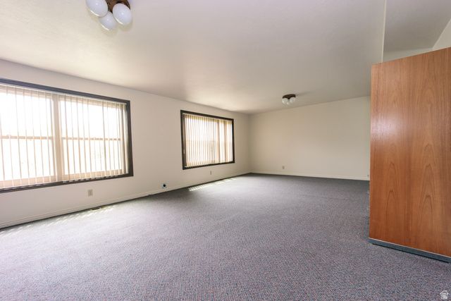1063 E 5700 S, South Ogden, UT 84405