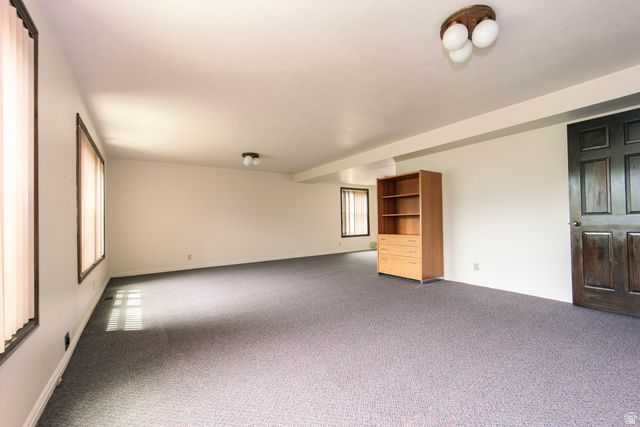 1063 E 5700 S, South Ogden, UT 84405