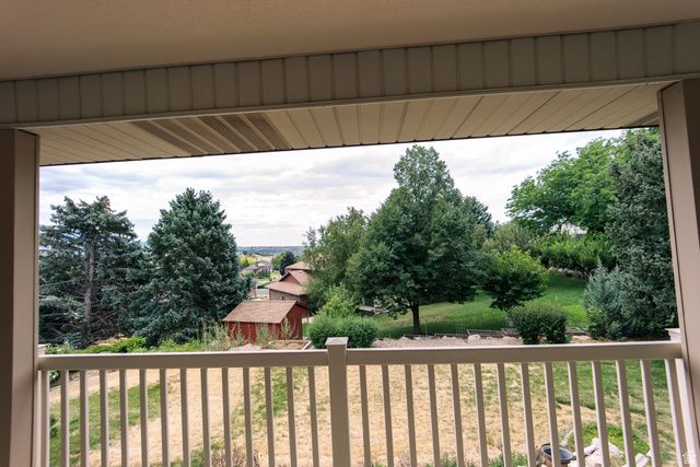 1063 E 5700 S, South Ogden, UT 84405