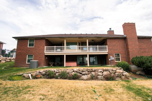 1063 E 5700 S, South Ogden, UT 84405