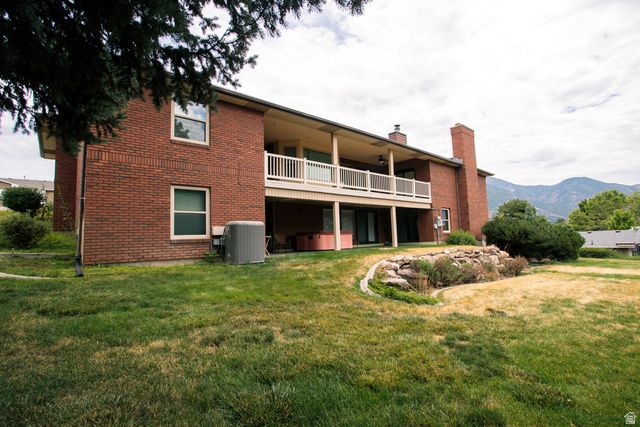 1063 E 5700 S, South Ogden, UT 84405