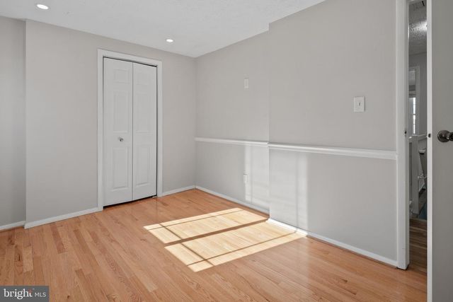 1638 10TH ST S, Arlington, VA 22204