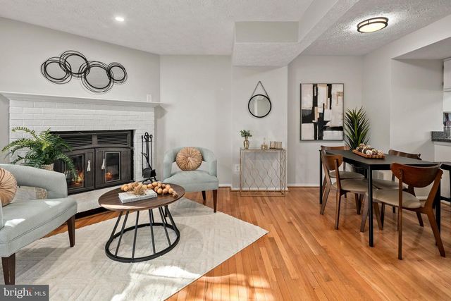 1638 10TH ST S, Arlington, VA 22204