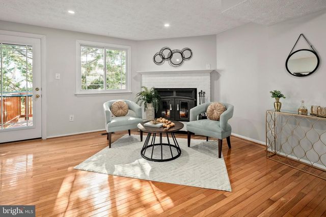 1638 10TH ST S, Arlington, VA 22204