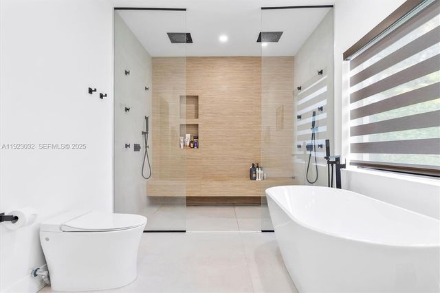 210 NE 107 st, Miami Shores, FL 33161