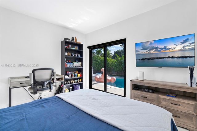 210 NE 107 st, Miami Shores, FL 33161