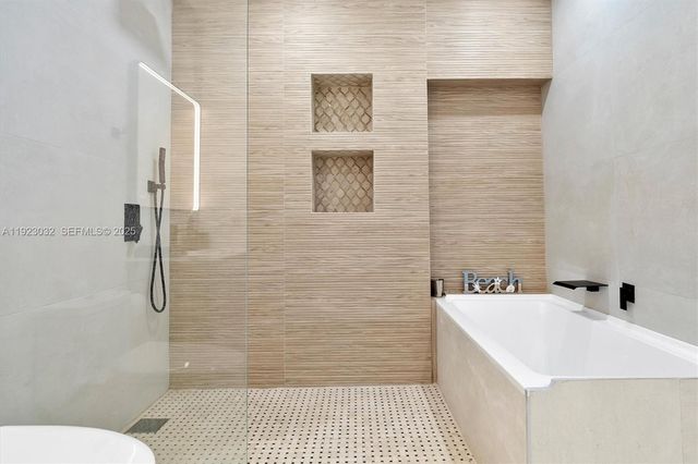 210 NE 107 st, Miami Shores, FL 33161