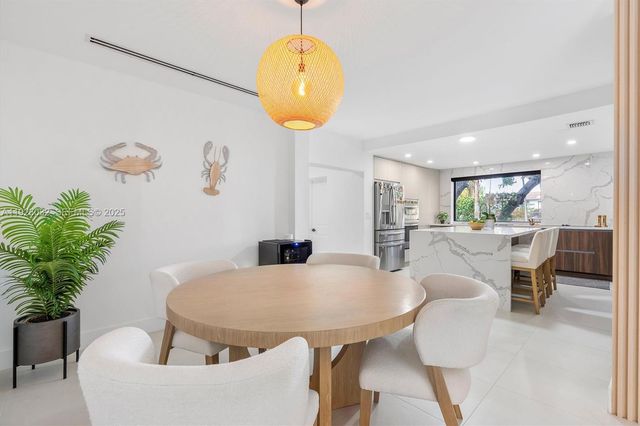 210 NE 107 st, Miami Shores, FL 33161