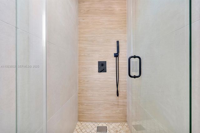 210 NE 107 st, Miami Shores, FL 33161